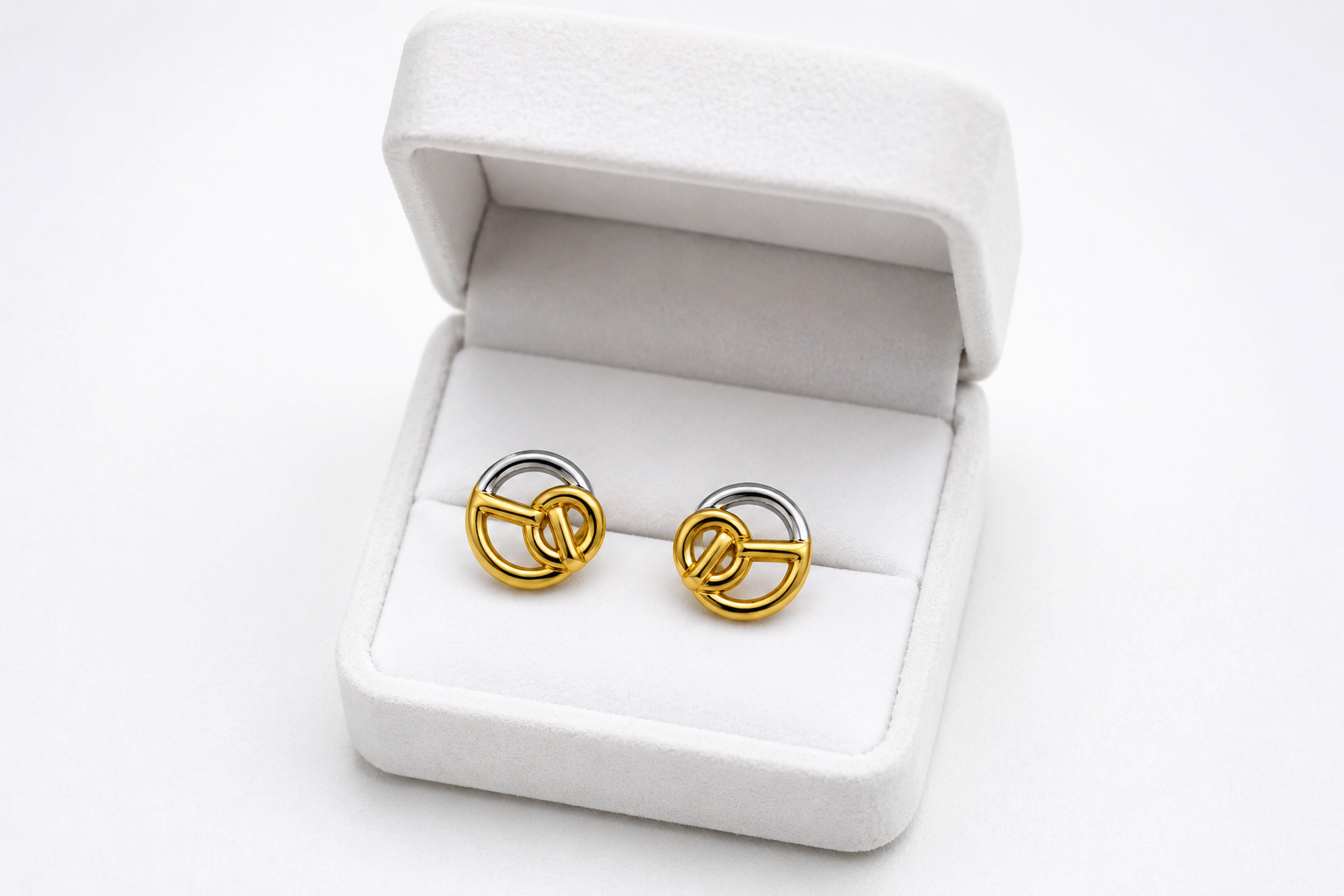 9K Dual-Tone Interlocking Circle Stud Earrings