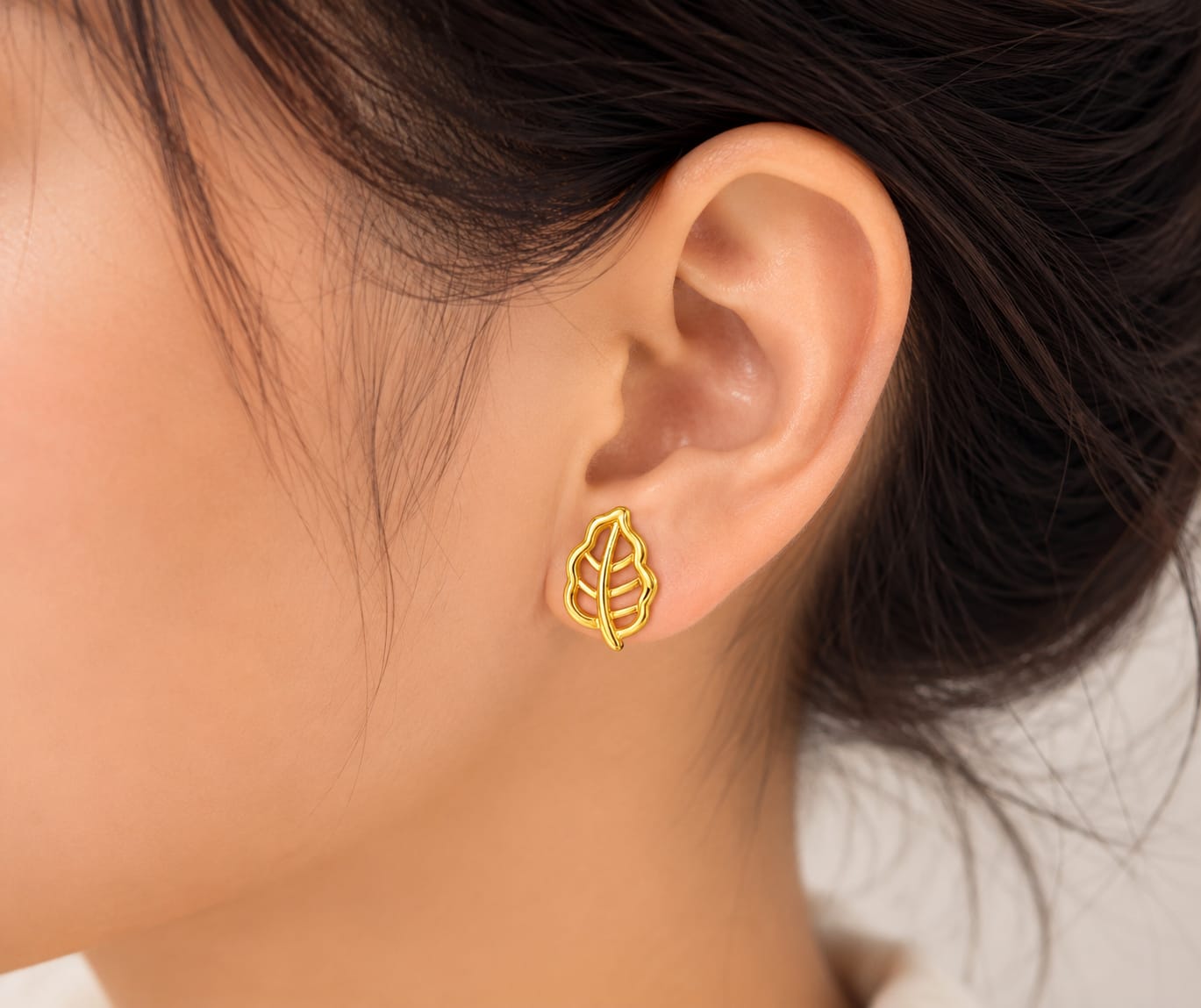 9K Golden Leaf Outline Stud Earrings