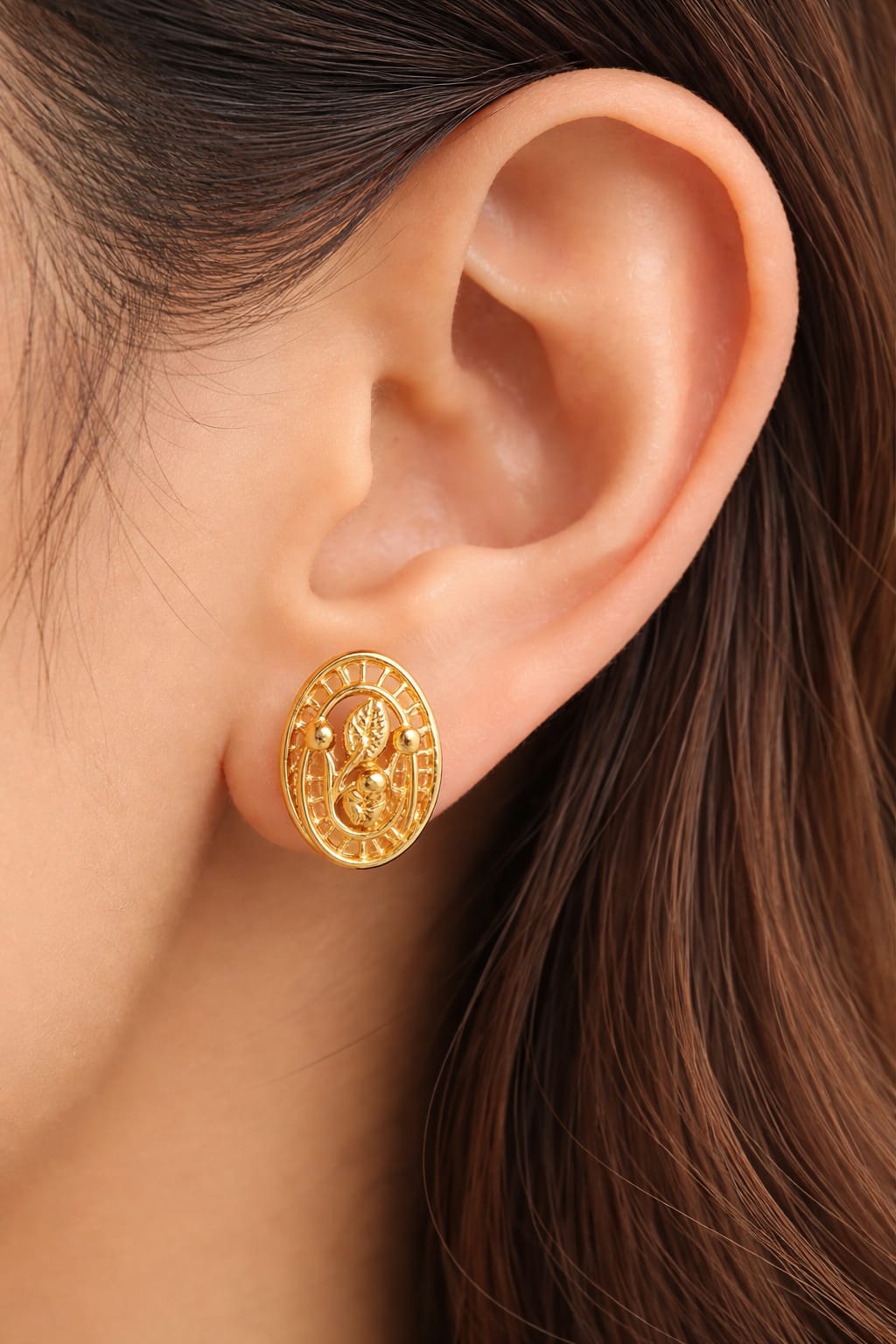 9K Oval Leaf Lattice Gold Stud Earring