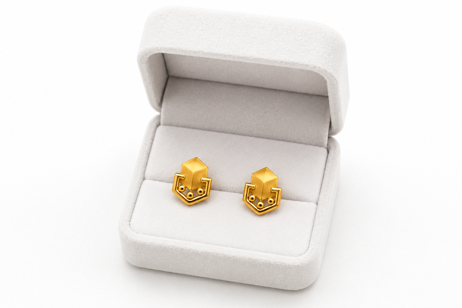 9K Geometric 3D Cube Gold Stud Earring