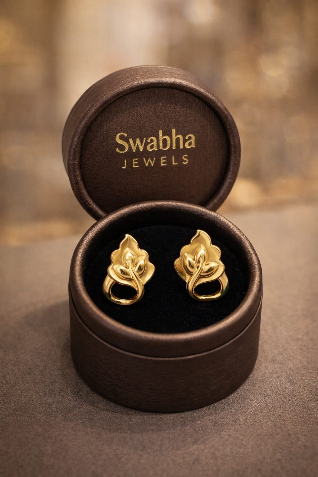 9K Golden Leaf Motif Stud Earrings