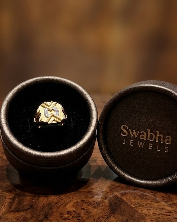 9K Geometric Sunburst Signet Ring
