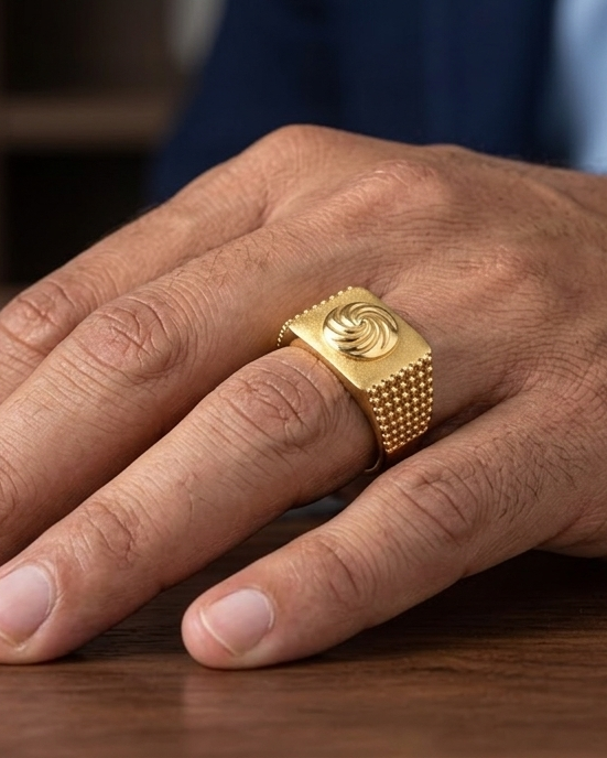 9K Men's Swirl Motif Gold Signet Ring