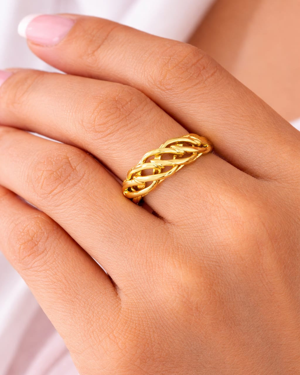 9K Gold Lattice Wave Ring