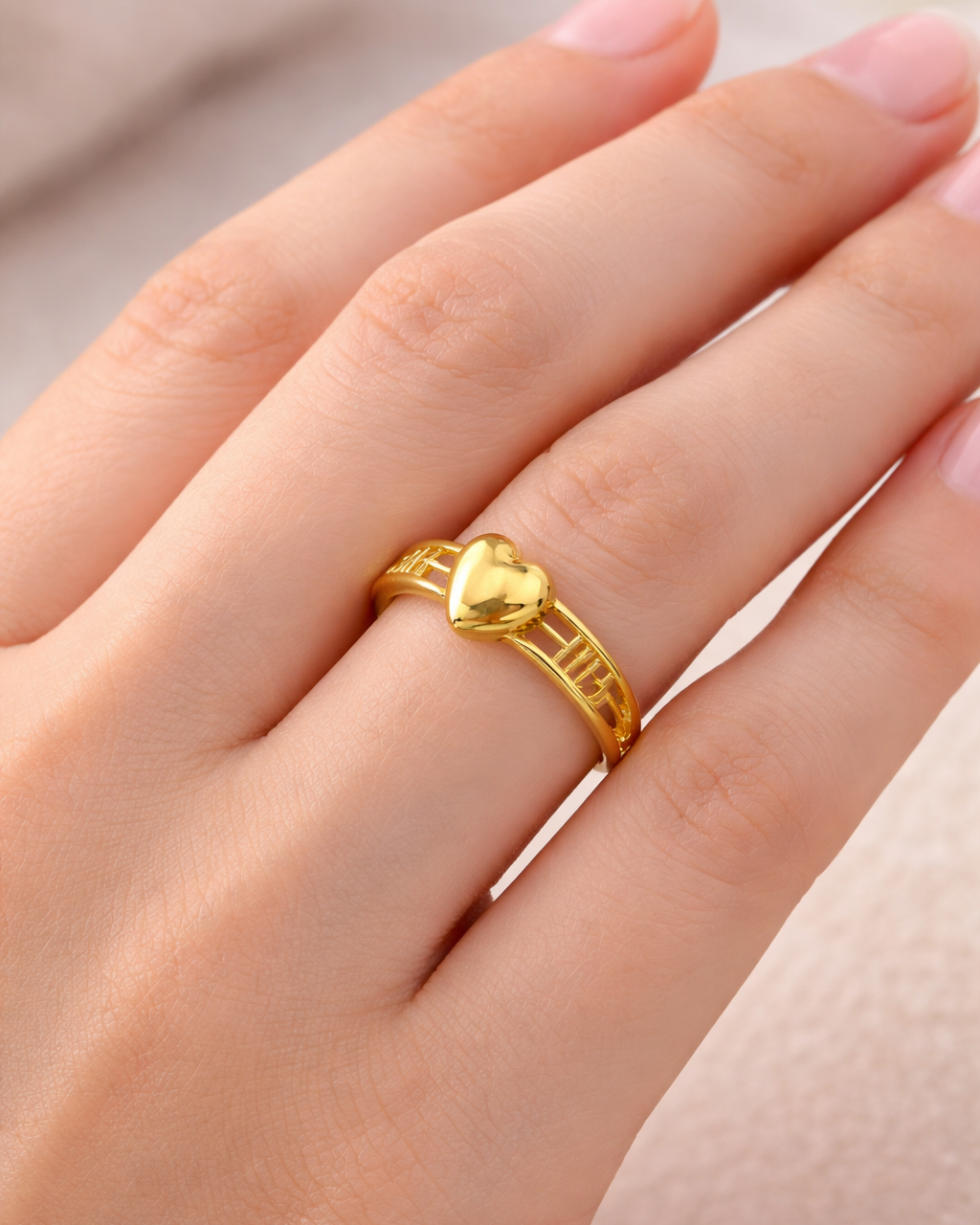 9K Gold Heart & Leaf Cutwork Band Ring