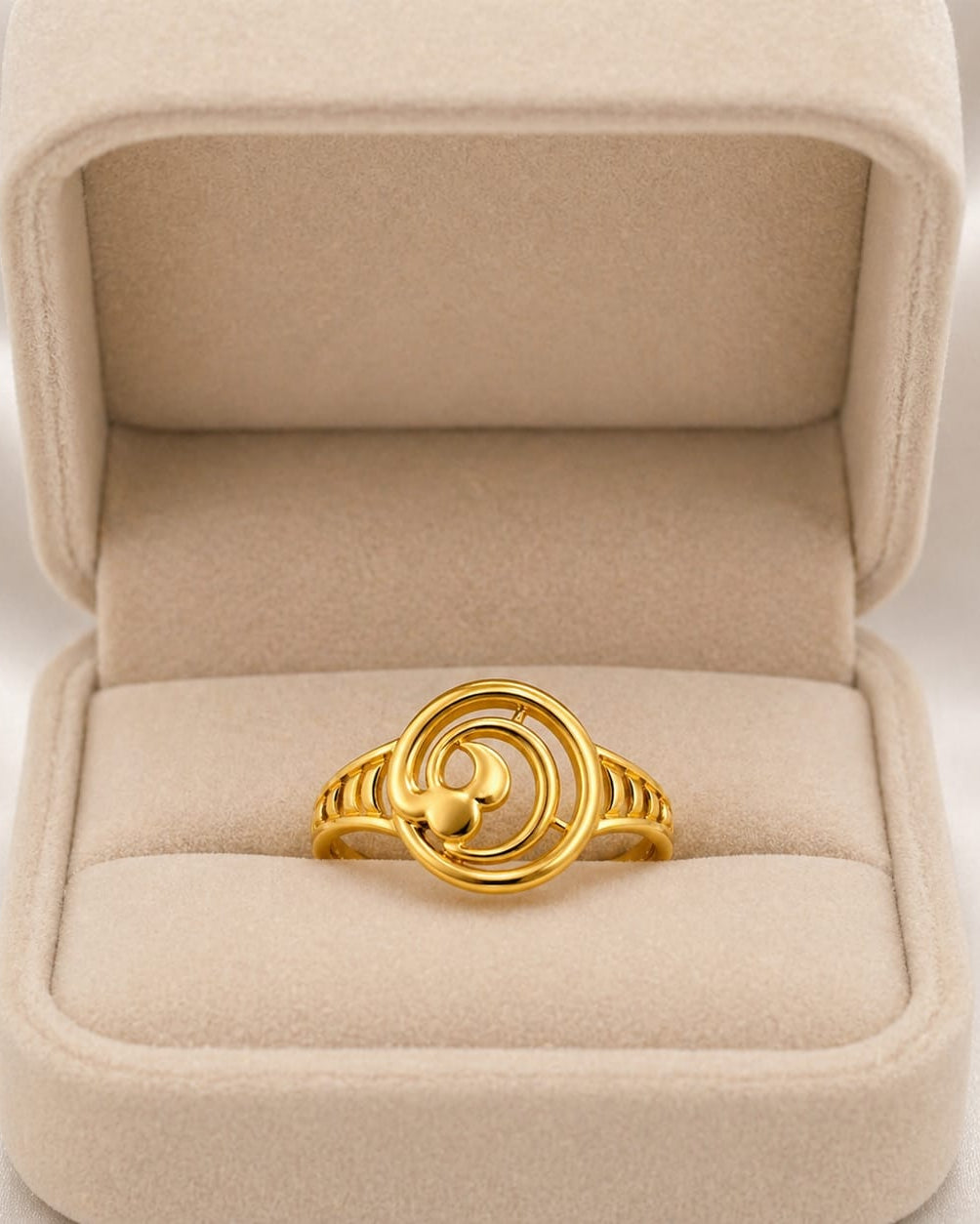 9K Spiral Orbit Gold Ring