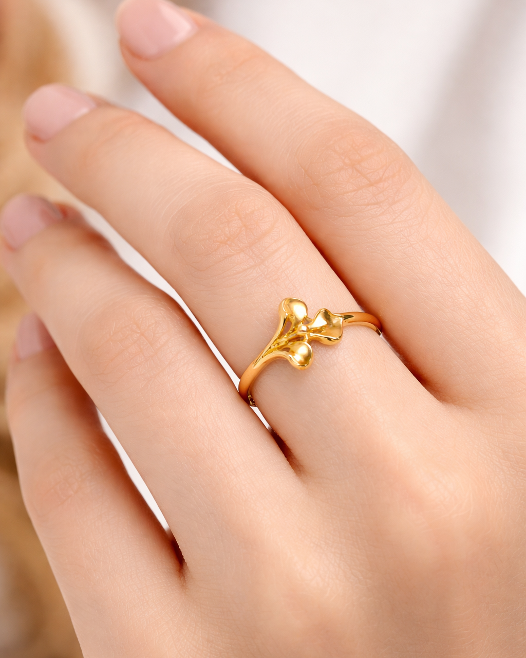 9K Gold Triple Calla Lily Motif Ring