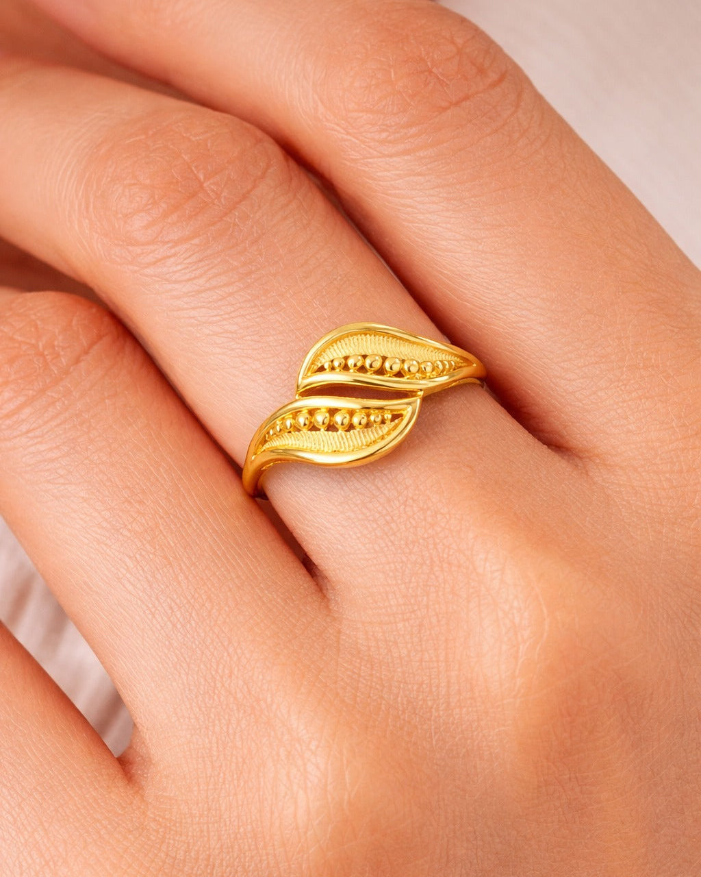 9K Leaf Motif Wrap Ring
